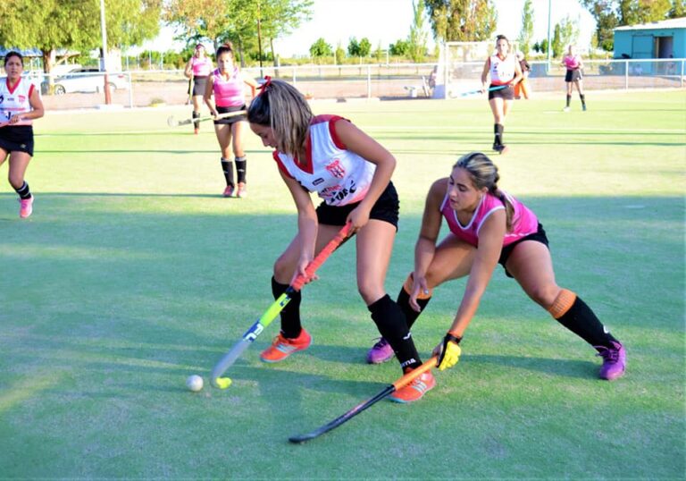 Santa Rosa busca talentos para el Seleccionado de Hockey 2025