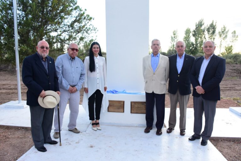 Santa Rosa conmemoró su historia con un emotivo homenaje