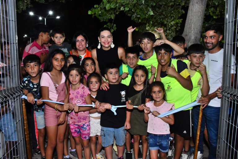 La Costanera renovó su plaza: Fue inaugurada con una gran celebración