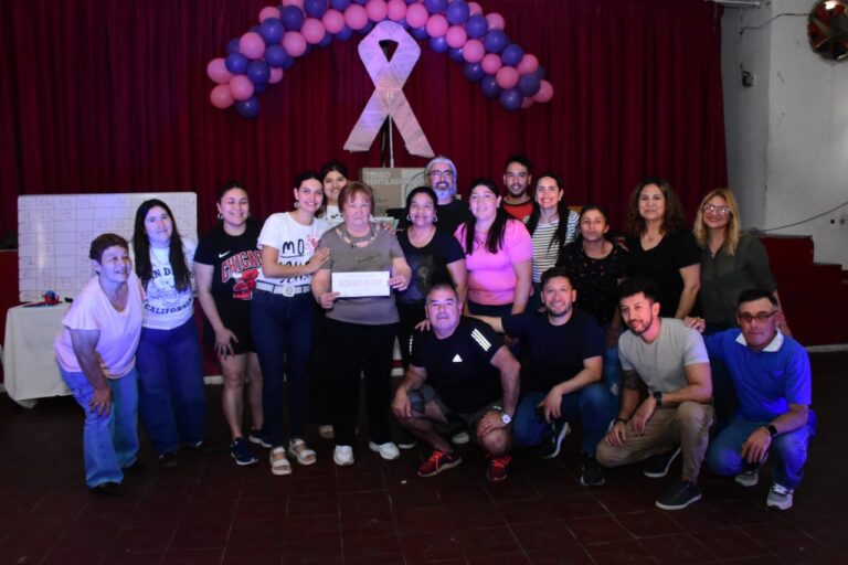 MULTITUDINARIOS FESTEJOS POR EL DÍA DE LA MADRE