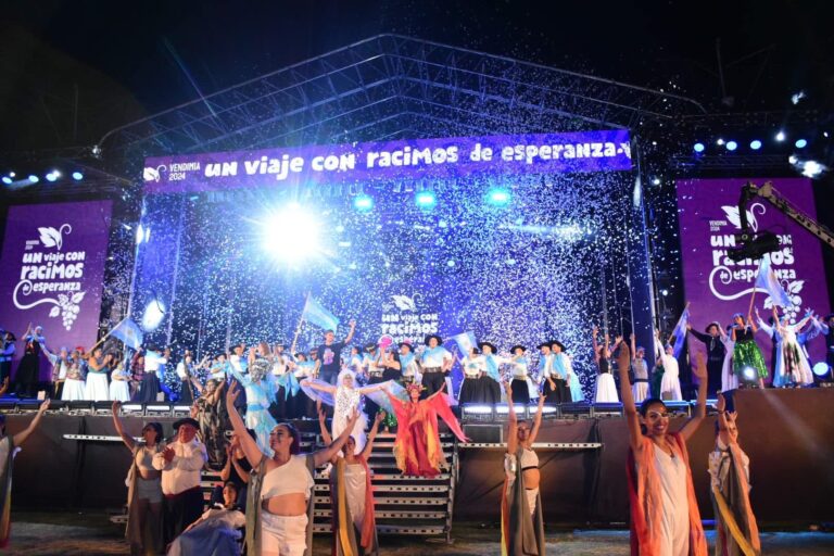 SANTA ROSA LANZÓ LA CONVOCATORIA PARA EL GUIÓN DE VENDIMIA 2026