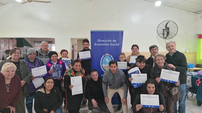 SANTA ROSA IMPULSA LA CATEGORIZACIÓN Y EL CRECIMIENTO DE ARTESANOS Y EMPRENDEDORES LOCALES