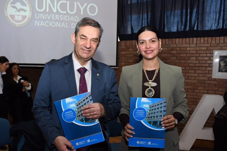 SANTA ROSA Y LA UNCUYO FORTALECEN EL VÍNCULO INSTITUCIONAL CON UN NUEVO ACUERDO DE PRÁCTICAS PROFESIONALES